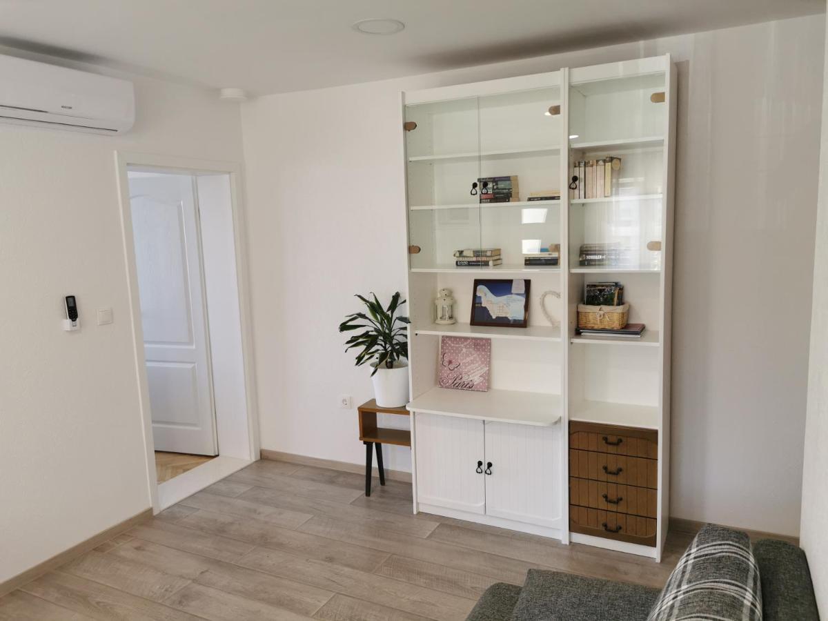 Apartman Adriatic Pavlinovic - 马卡尔斯卡 外观 照片