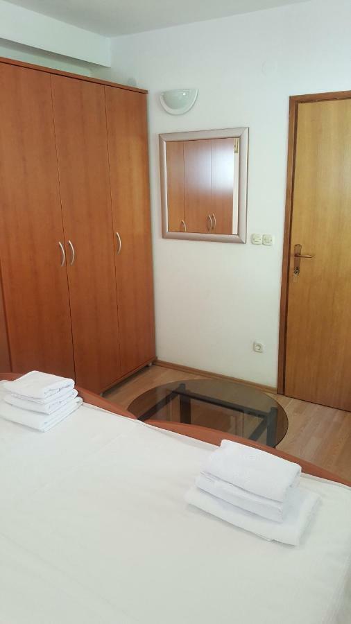 Apartman Adriatic Pavlinovic - 马卡尔斯卡 外观 照片